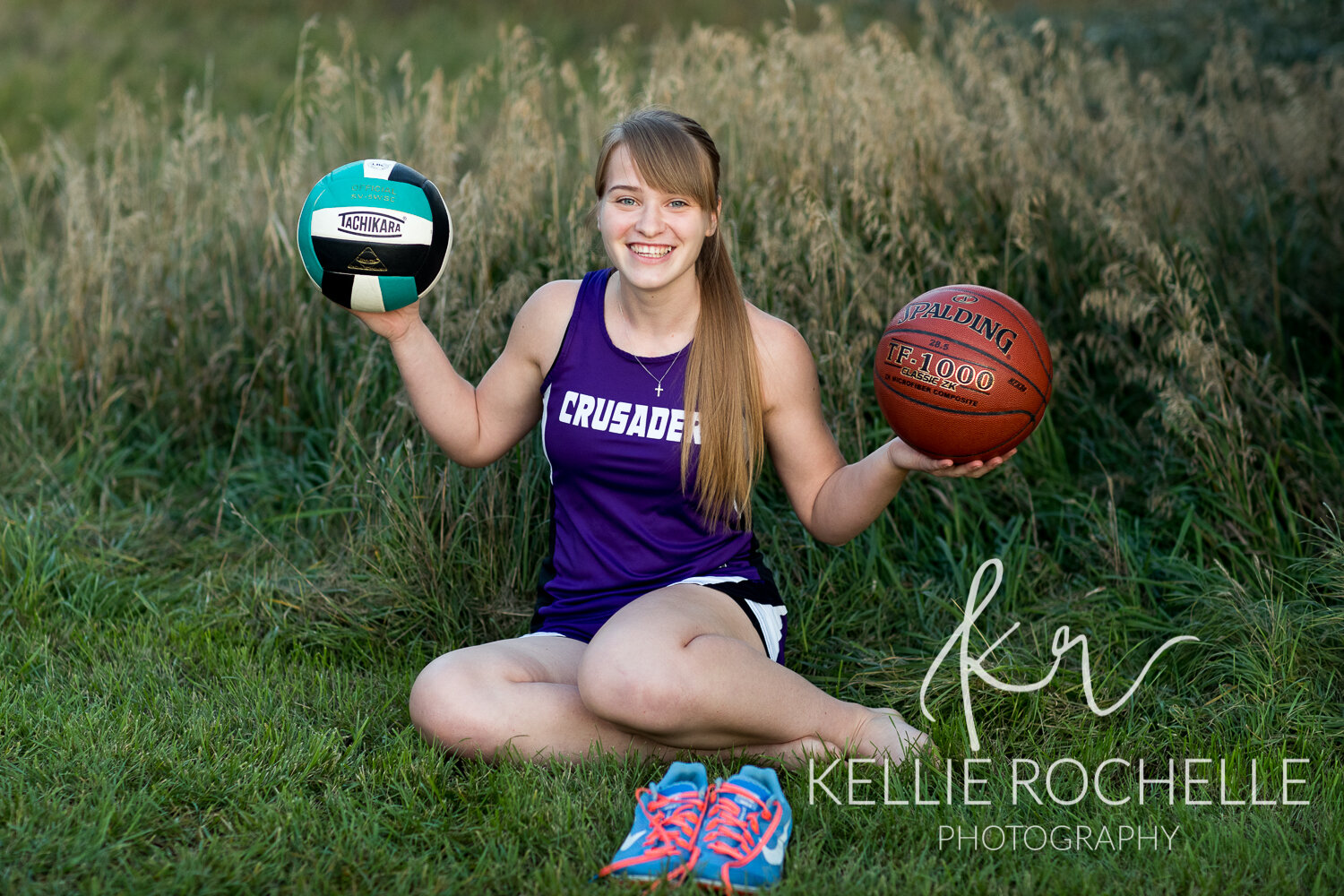 Sports picture of senior girl 