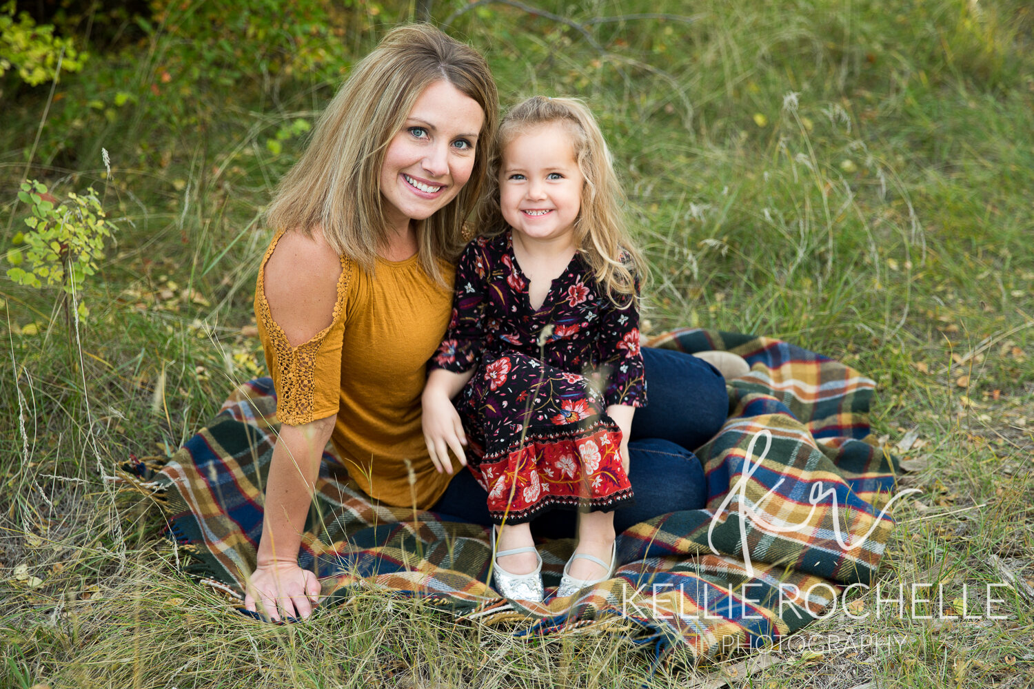 Mom and daughter pictures 