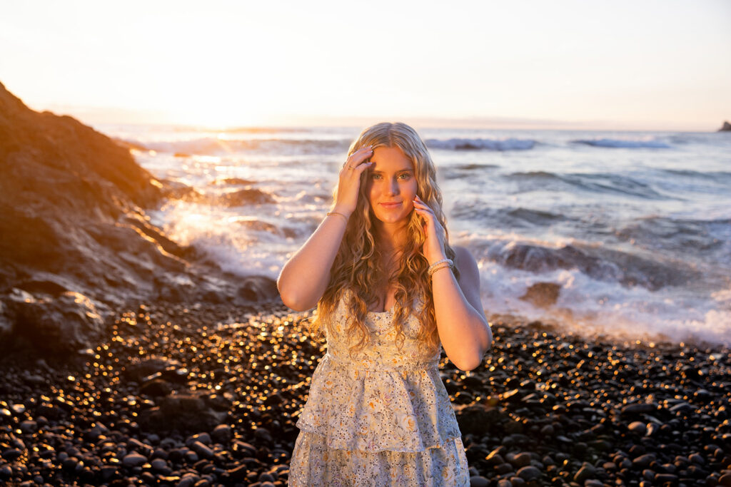 Golden hour  PNW senior photos taken by travel photographer, Kellie Rochelle Photography