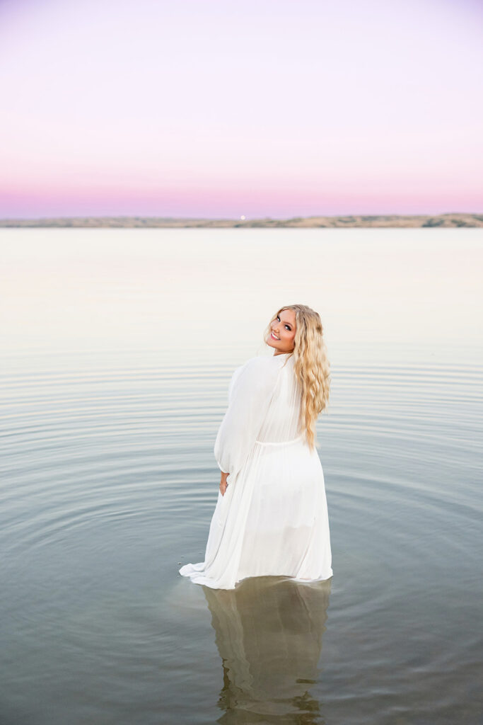 Senior pictures in Lewis and Clark State Park 