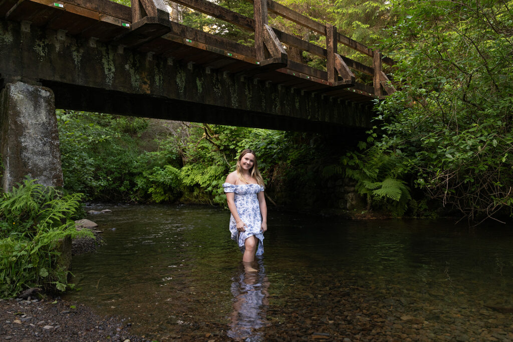 Destination senior photos in the Pacific Northwest 